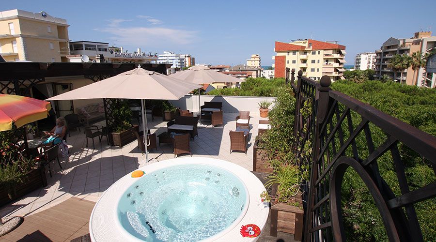 idromassaggio del bed and breakfast hotel naxos alba adriatica